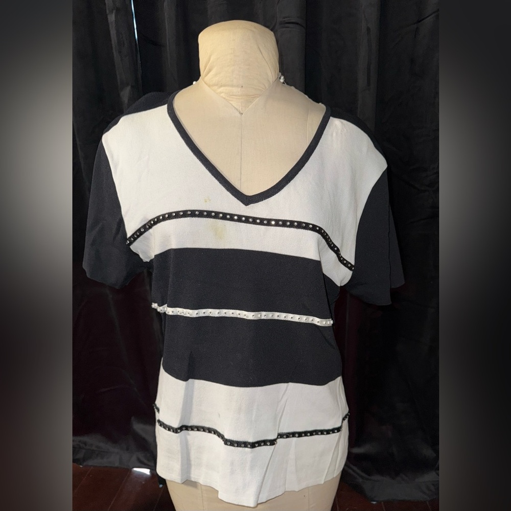 Morgan Cole Vintage Black and White Striped V-Neck Top
